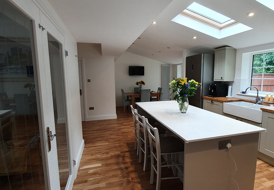lean to rear kitchen extension in berskhire