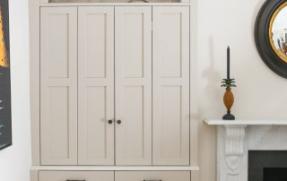Closed Bespoke bar cabinetry by Top Grade Build
