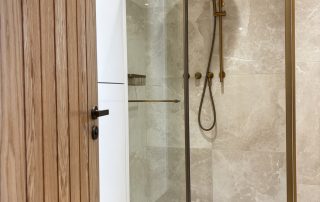 IMG_4075 Large luxury brushes brass fixtures in family bungalow